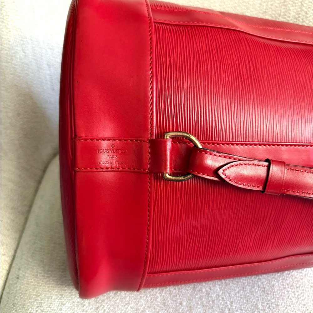 Authentic Louis Vuitton Randonnée backpack shoulder bag red Epi leather M52357 - Picture 16 of 16